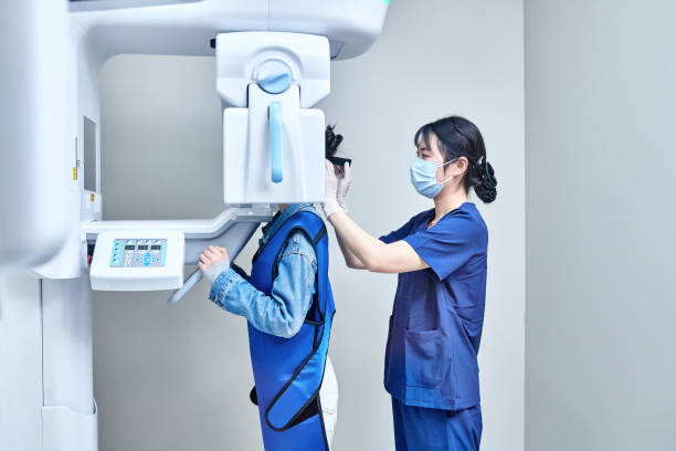 Best Emergency Root Canal Treatment in Weedpatch, CA